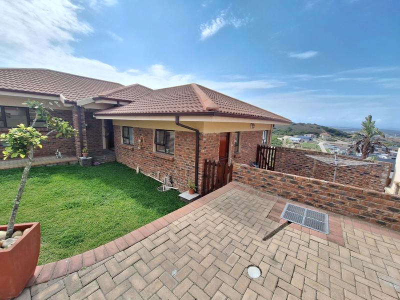 6 Bedroom Property for Sale in Seemeeu Park Western Cape